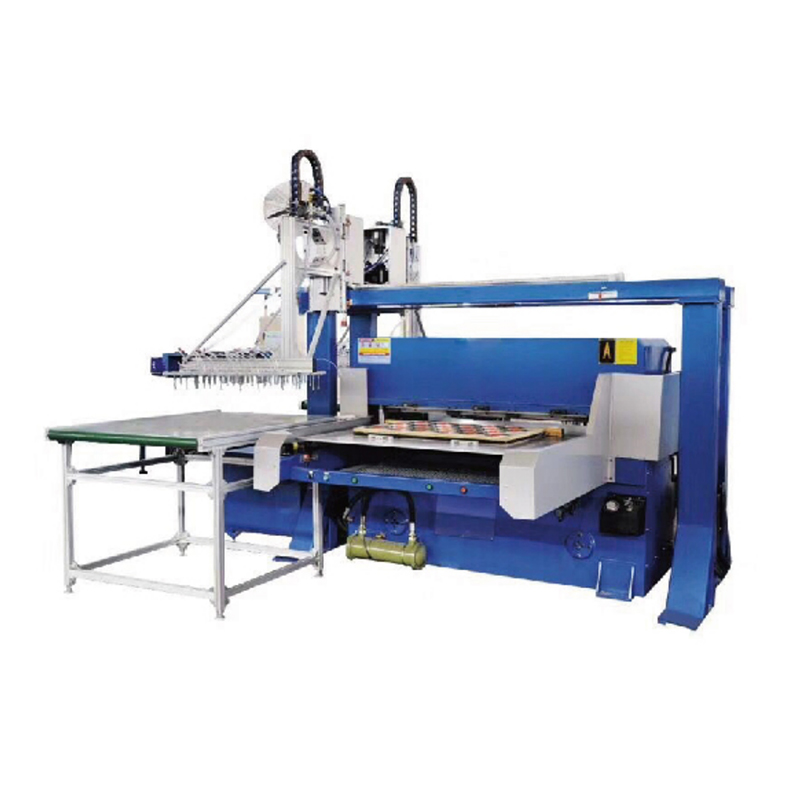 Automatické termoformy hydraulické rezanie